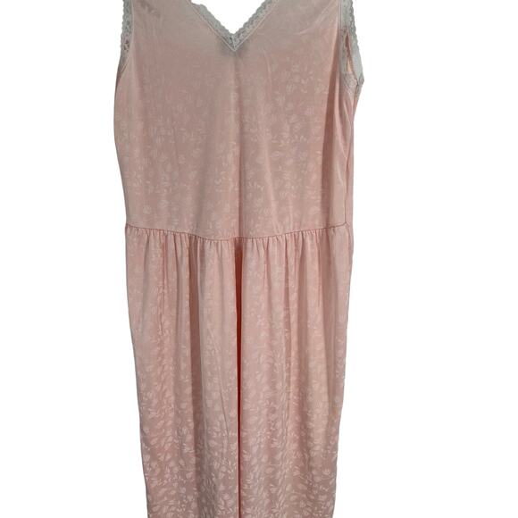 Jaclyn Smith VINTAGE Light Pink Lace Trim Nightgown size Medium - Picture 4 of 6
